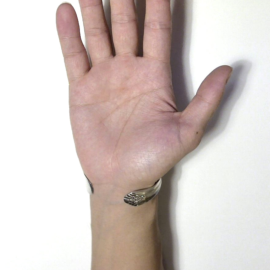 Butter Knife Bangle No.6918