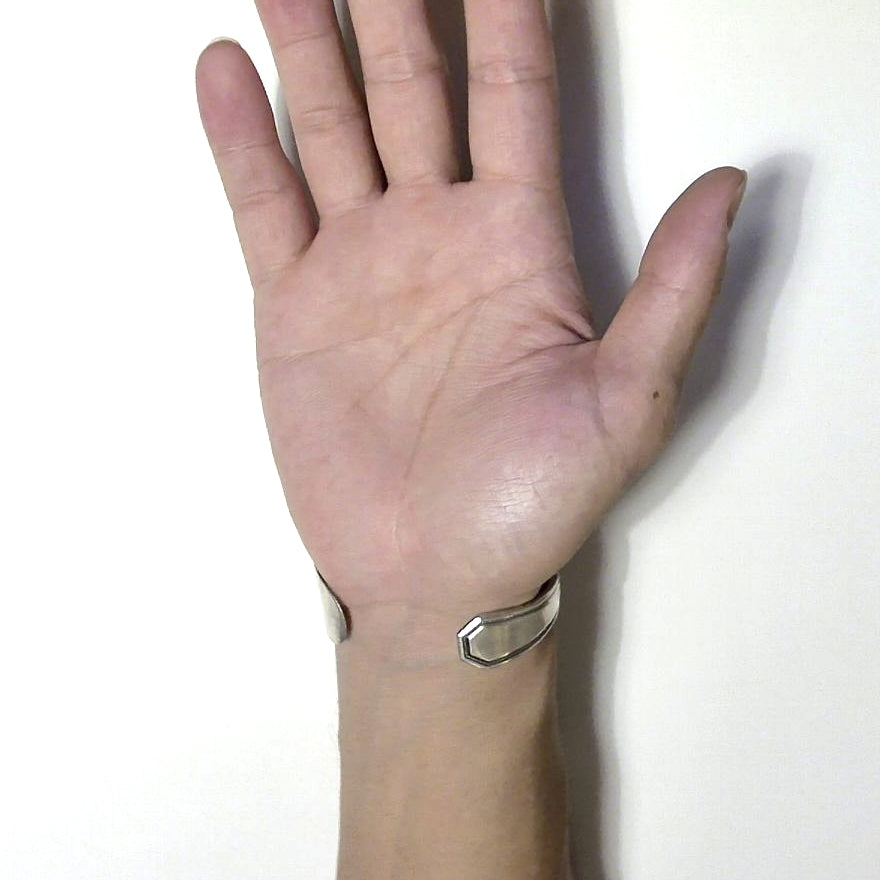 Butter Knife Bangle No.6921