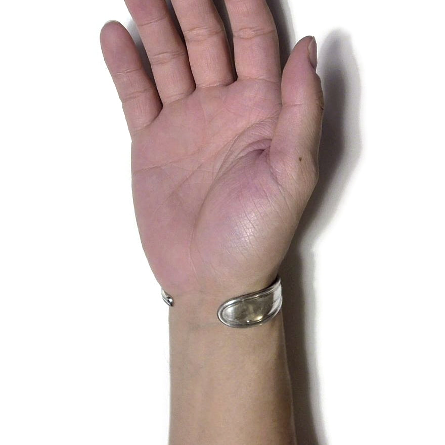 Spoon Bangle No.8138