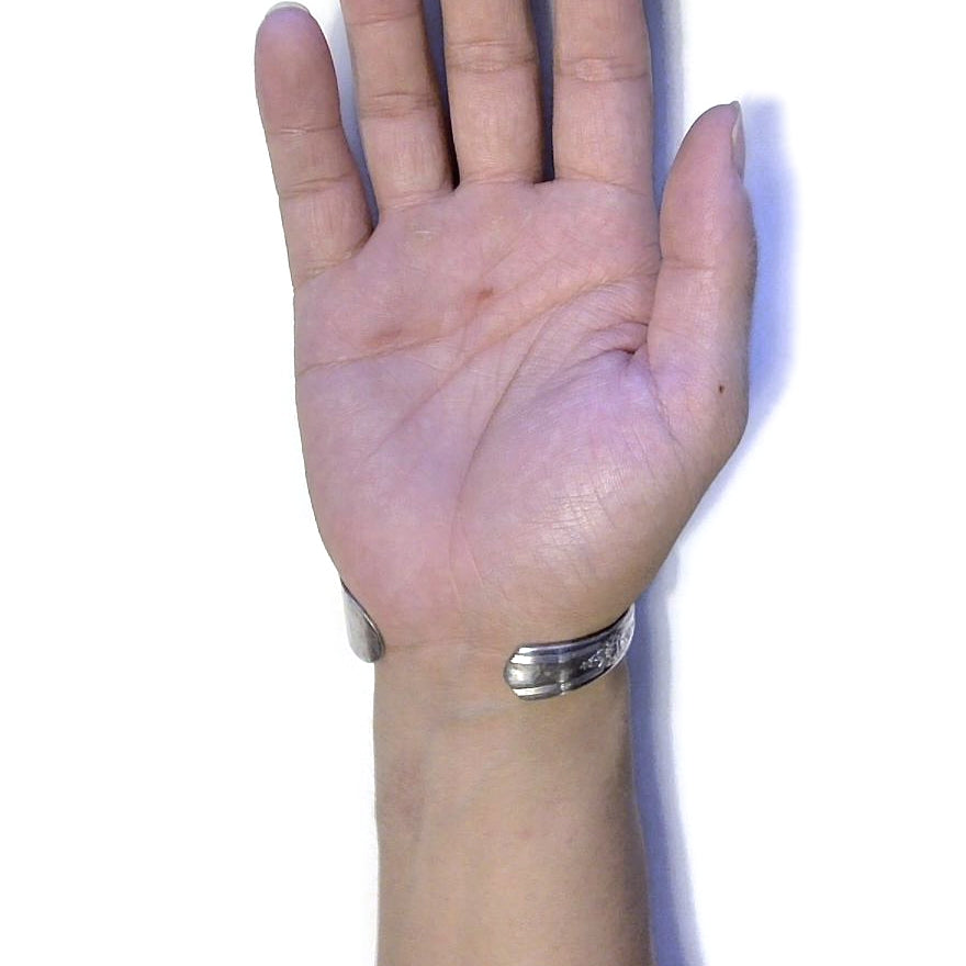 Butter Knife Bangle No.8082