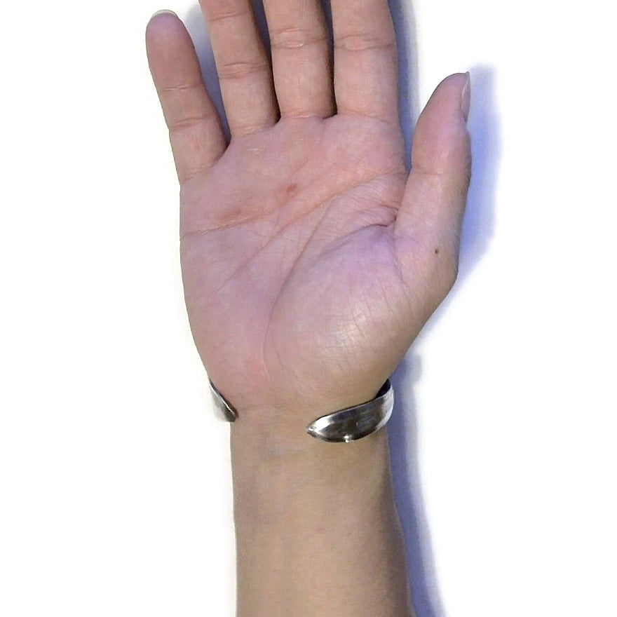 Butter Knife Bangle No.8112