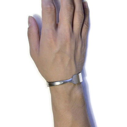Butter Knife Bangle　No.8106
