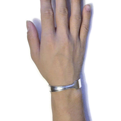 Butter Knife Bangle　No.8076