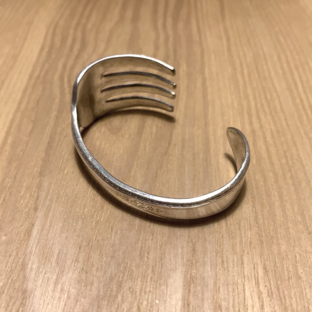 Fork Bangle　No.2568