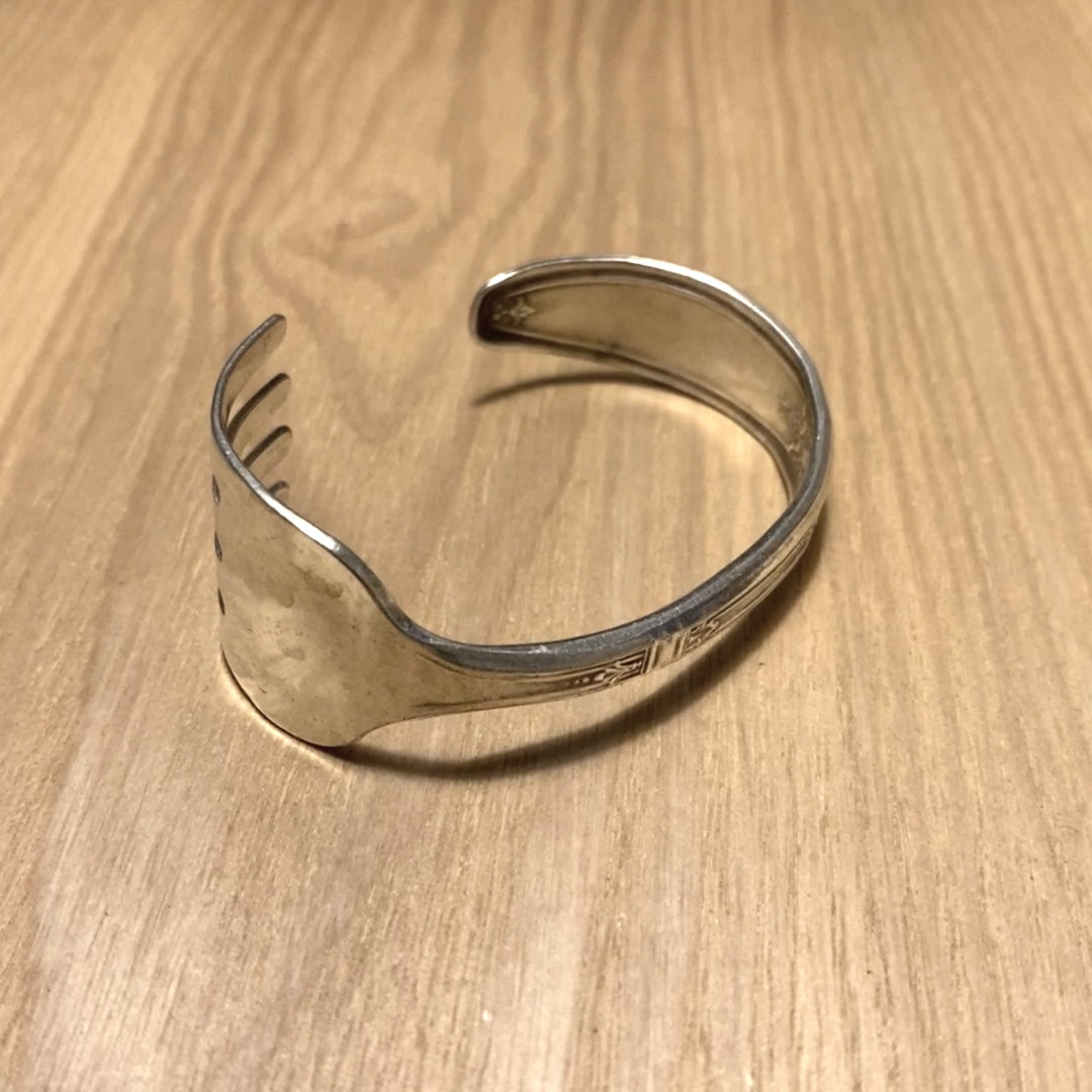 Fork Bangle　No.2578