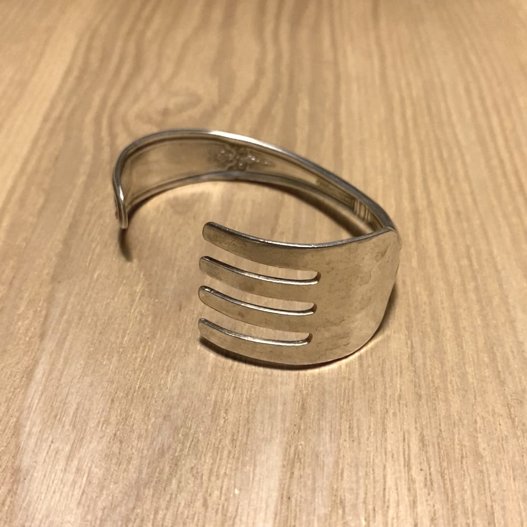 Fork Bangle　No.2578