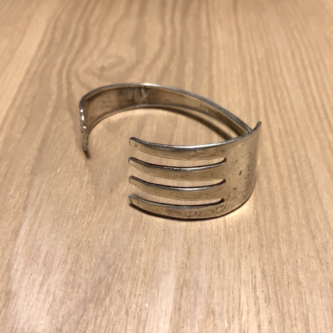 Fork Bangle　No.2582