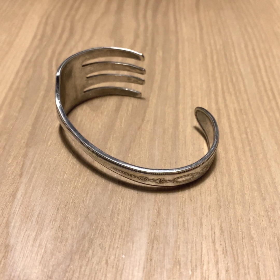 Fork Bangle　No.2583