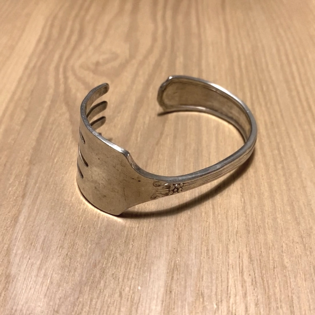 Fork Bangle　No.2587