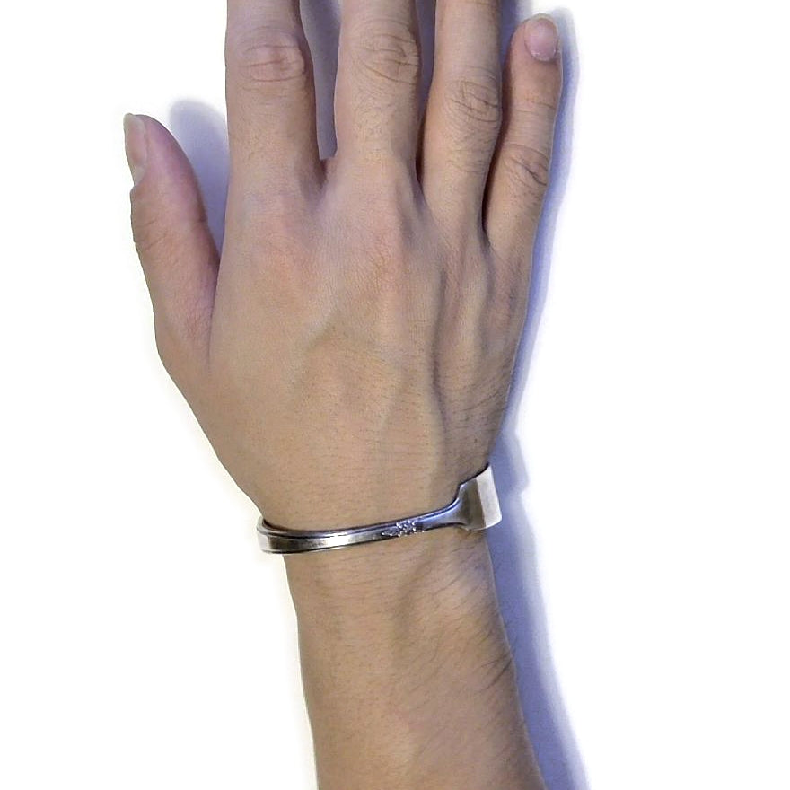 Butter Knife Bangle　No.8085
