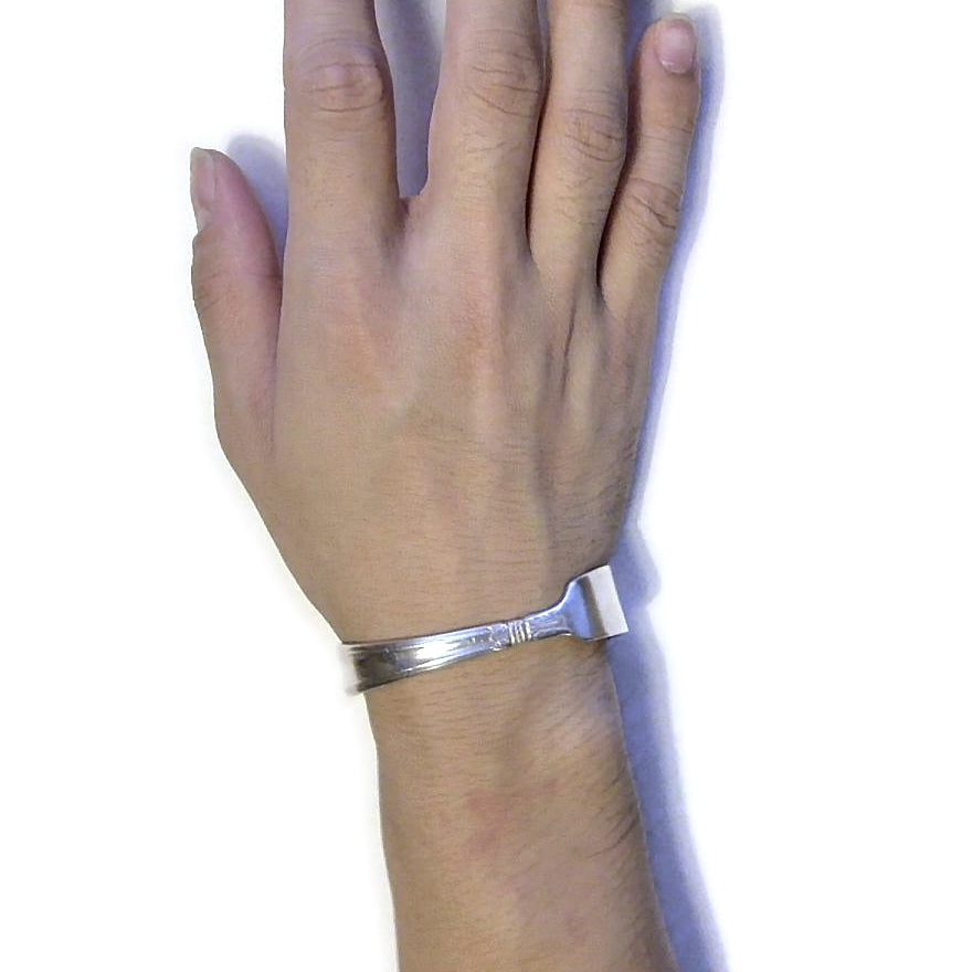 Butter Knife Bangle　No.8090