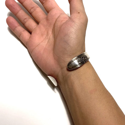 Butter Knife Bangle　No.4734