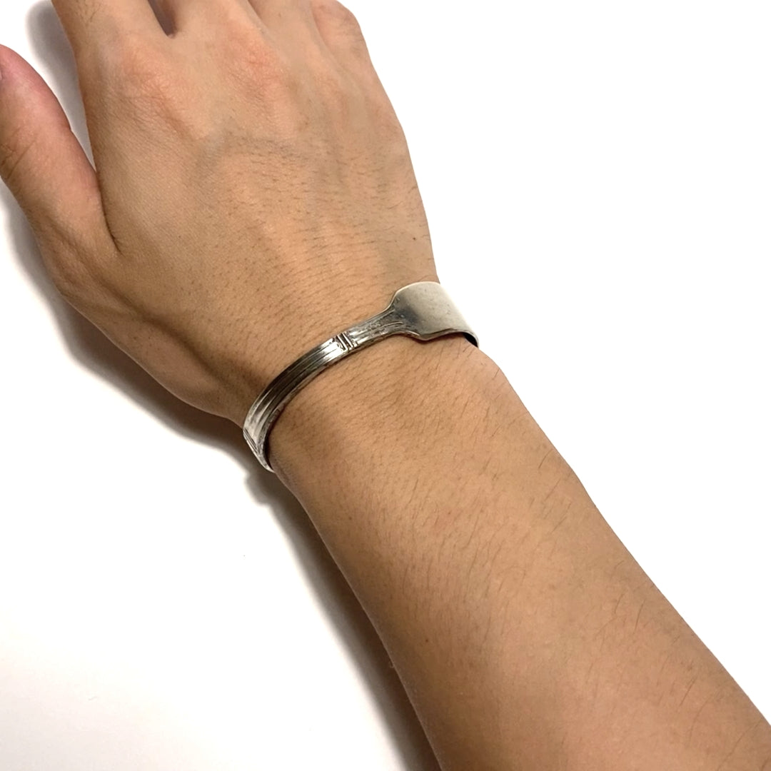 Butter Knife Bangle　No.4736