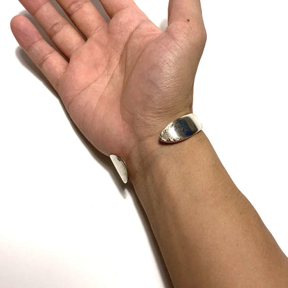 Butter Knife Bangle　No.4743
