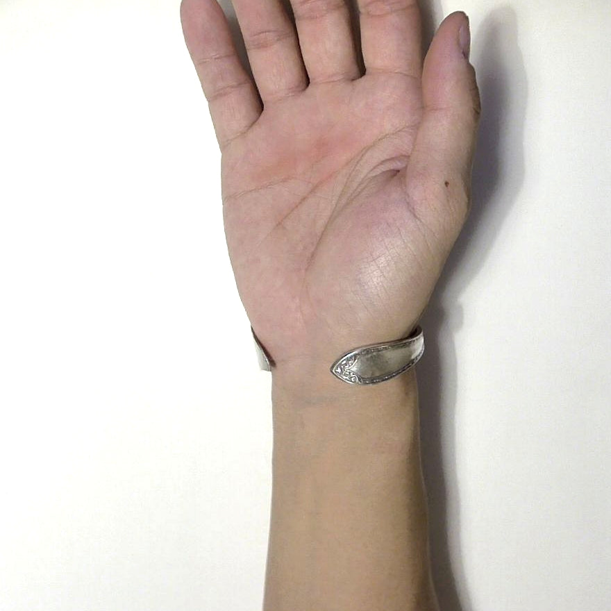 Butter Knife Bangle　No.5356