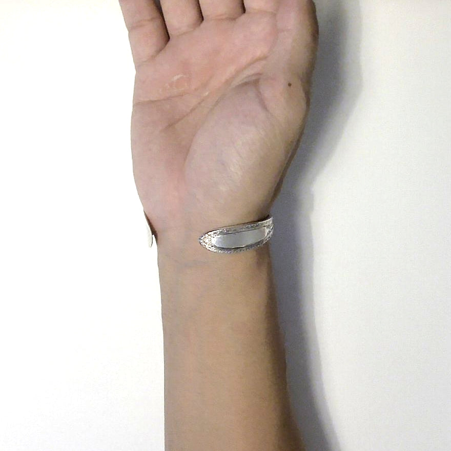 Butter Knife Bangle　No.5396