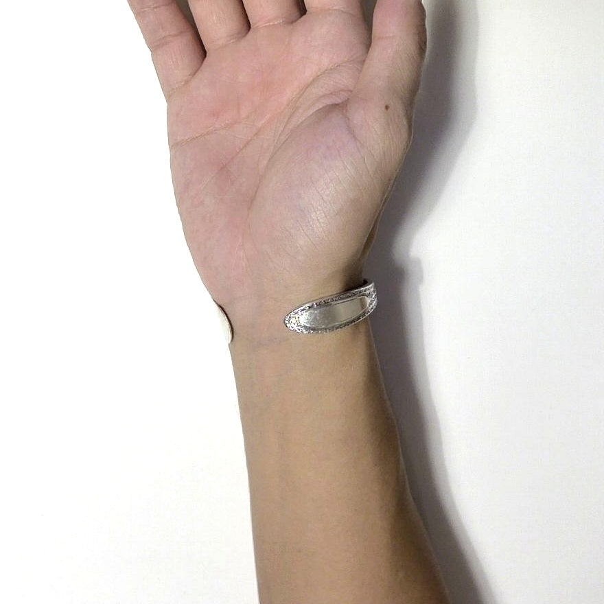 Butter Knife Bangle　No.5415