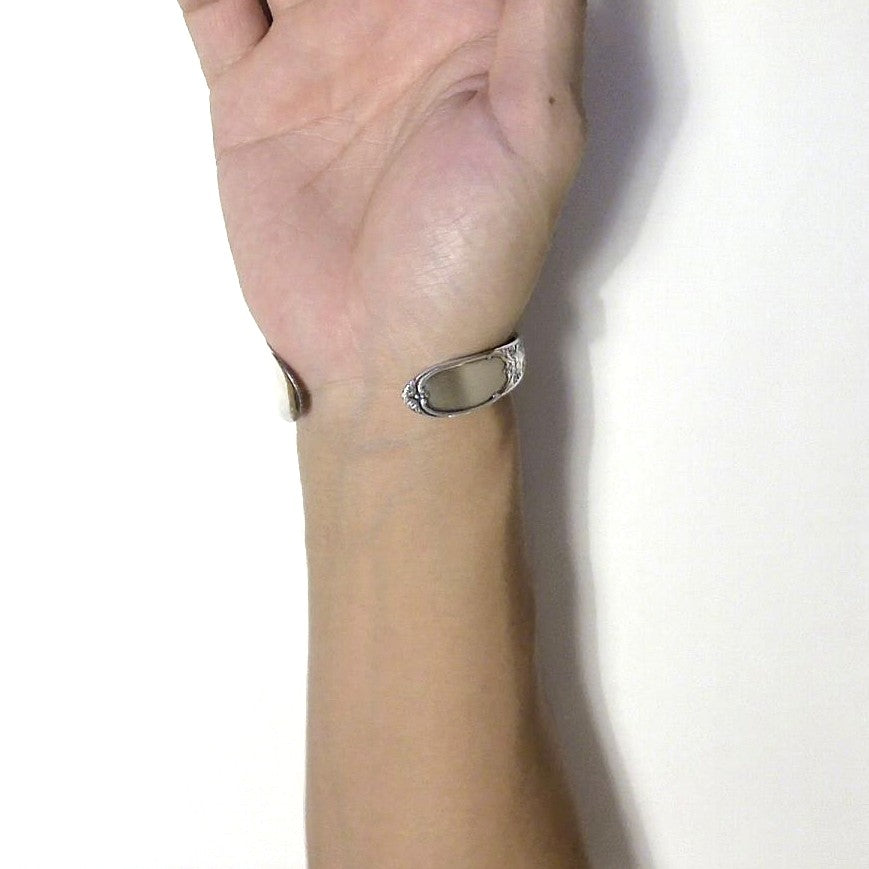 Butter Knife Bangle　No.5429