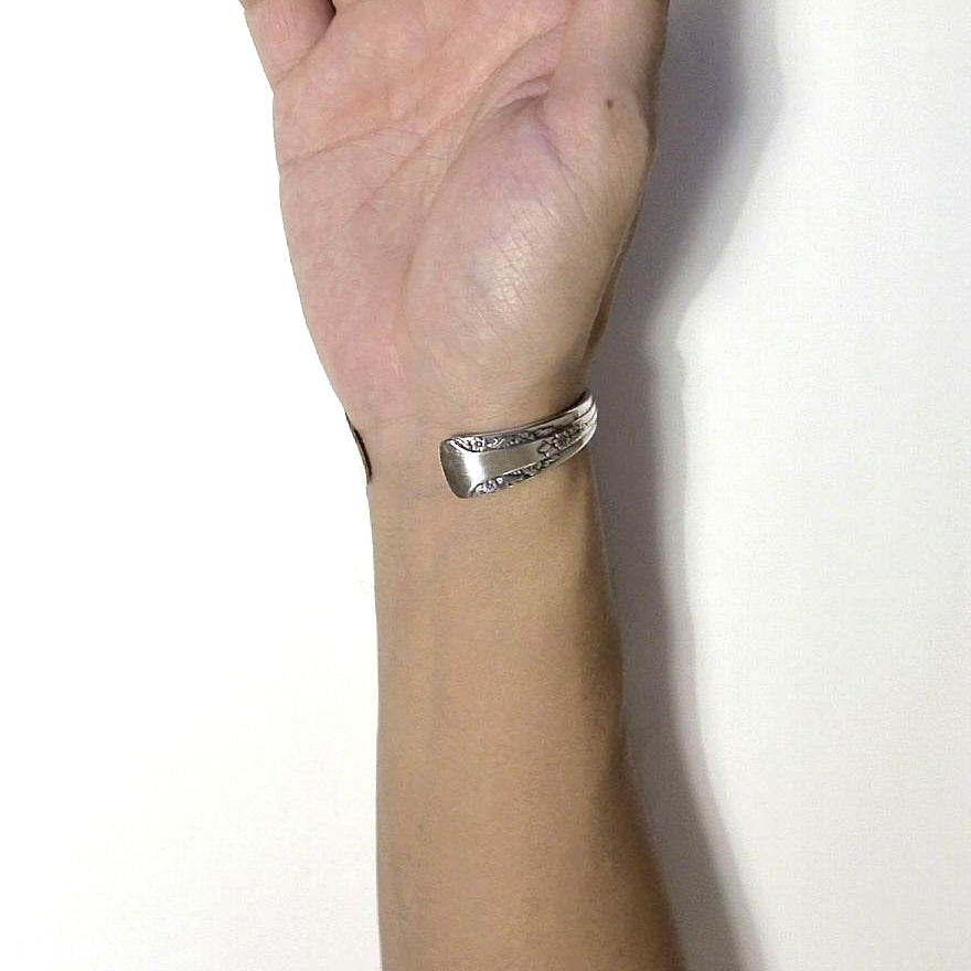 Butter Knife Bangle　No.5451
