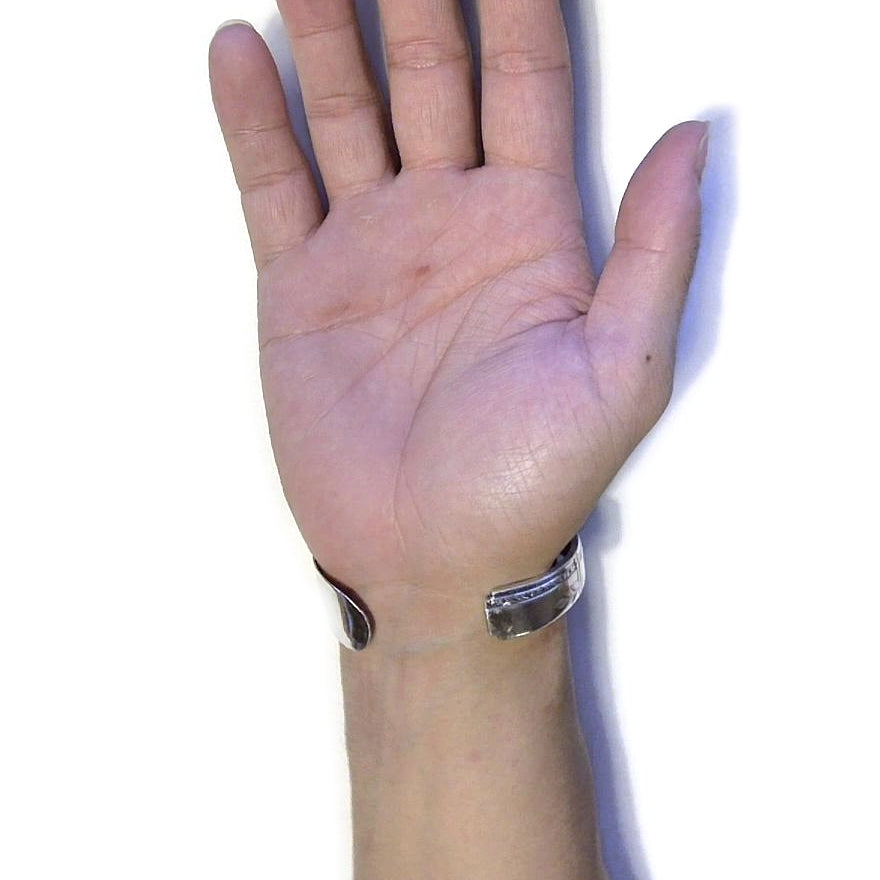 Butter Knife Bangle　No.8089