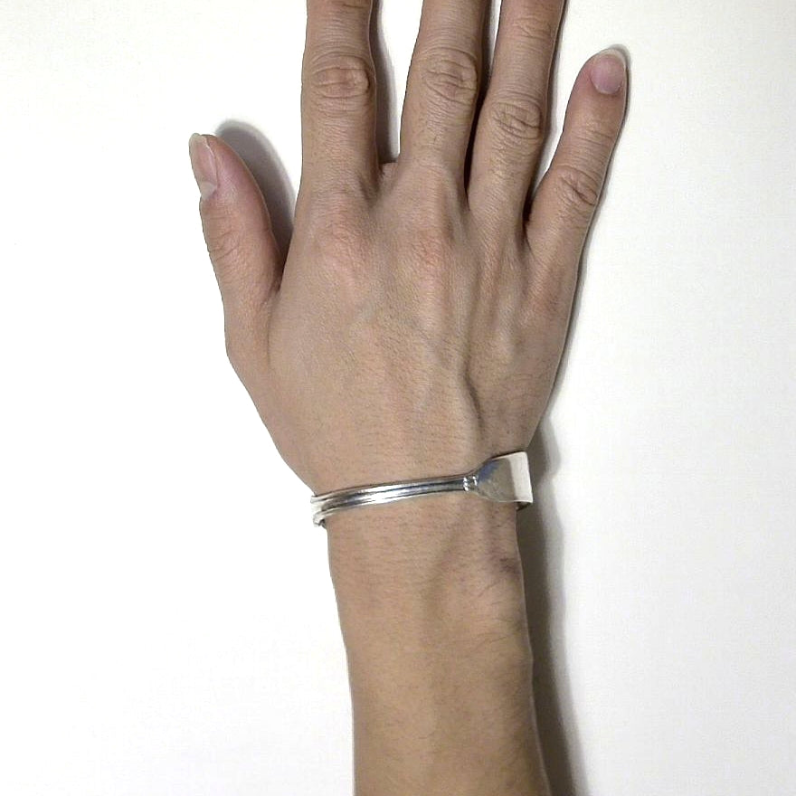 Butter Knife Bangle　No.6342
