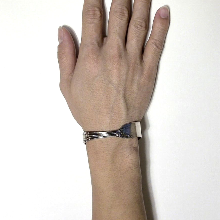 Butter Knife Bangle　No.6343