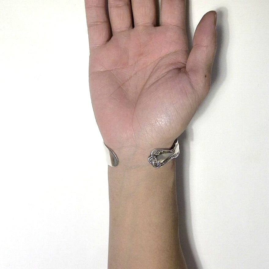 Butter Knife Bangle　No.6360