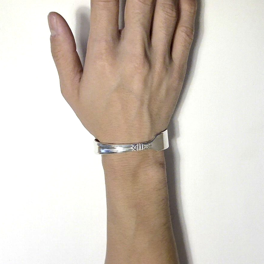 Butter Knife Bangle　No.6372