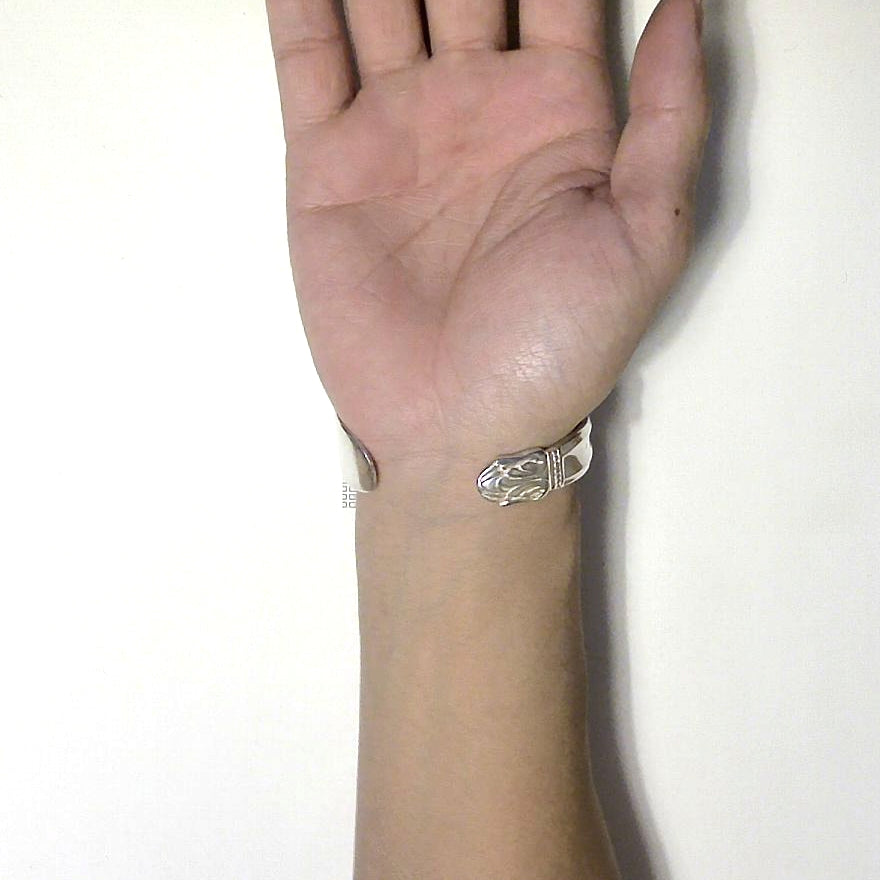 Butter Knife Bangle　No.6372