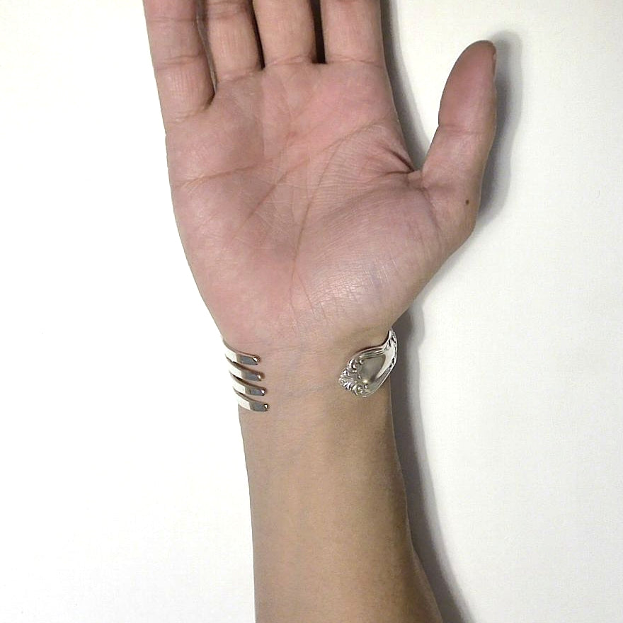 Fork Bangle　No.6379