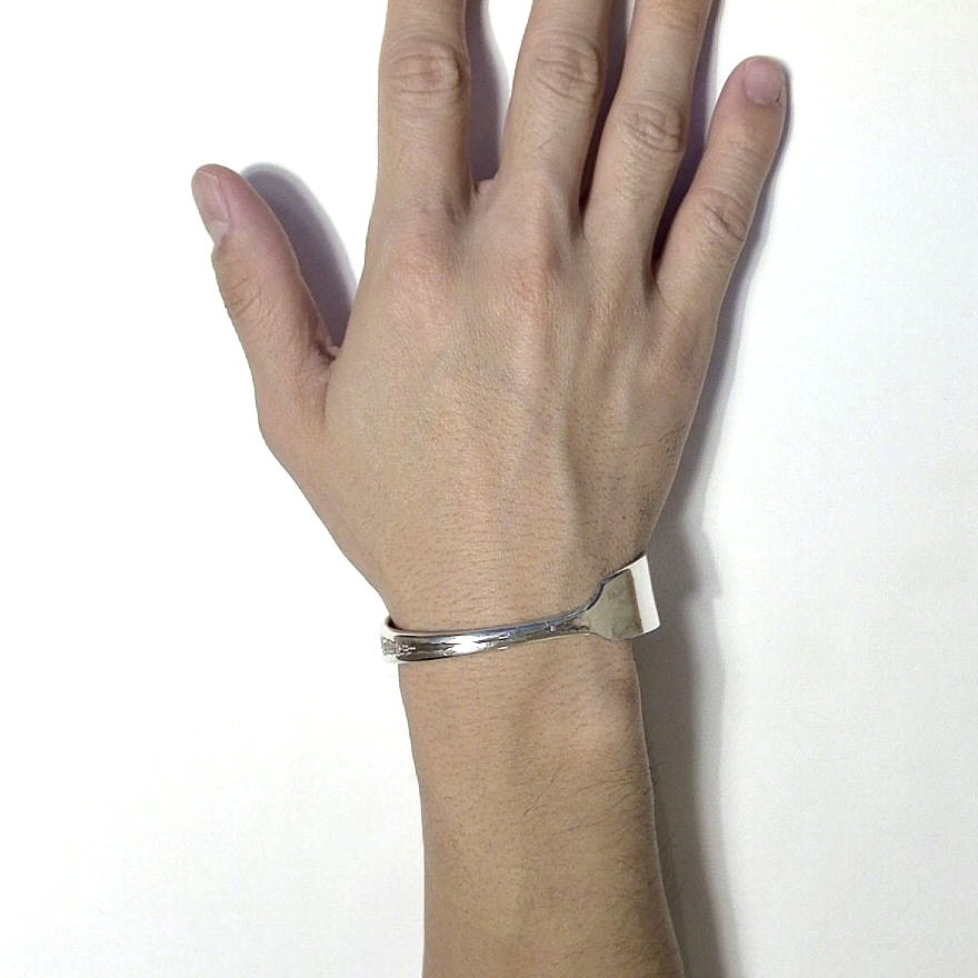 Butter Knife Bangle　No.6439
