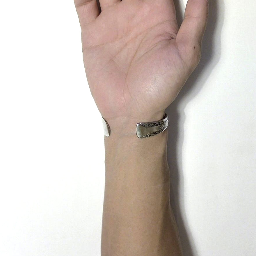 Butter Knife Bangle　No.6463