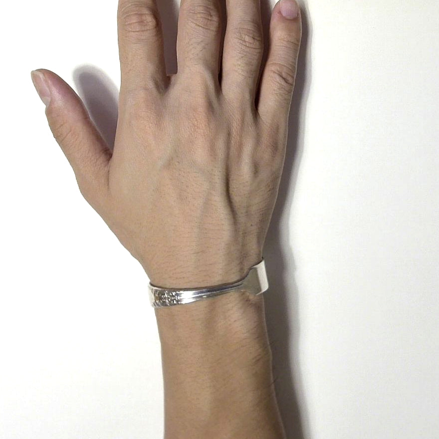 Butter Knife Bangle　No.6906