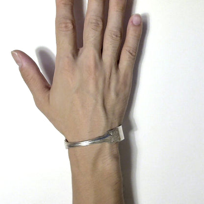 Butter Knife Bangle　No.6908