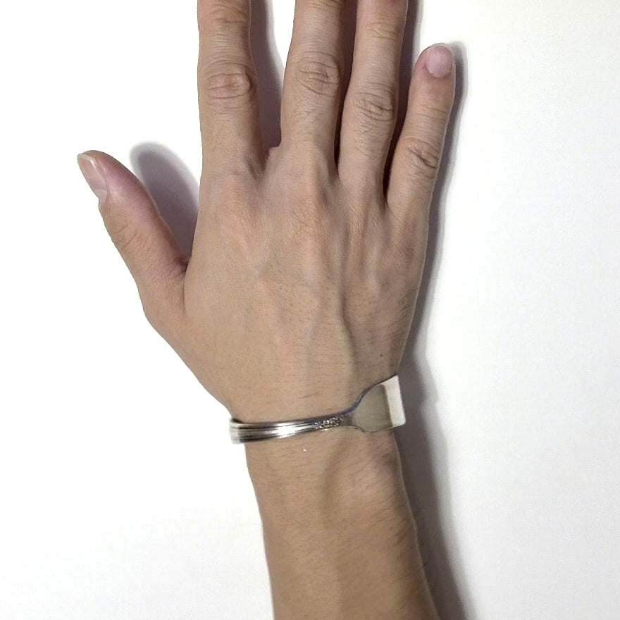 Butter Knife Bangle　No.6934