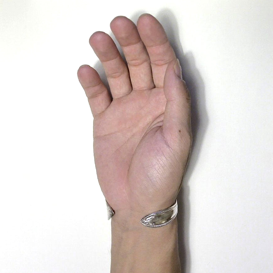 Butter Knife Bangle　No.6947