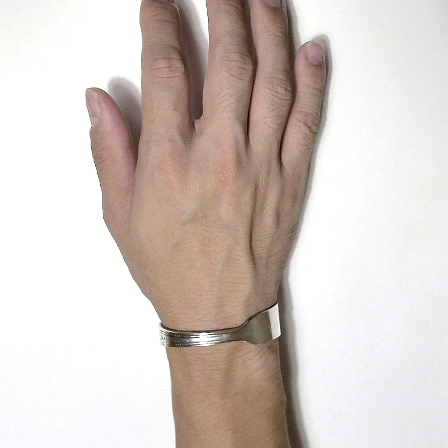Butter Knife Bangle　No.6969
