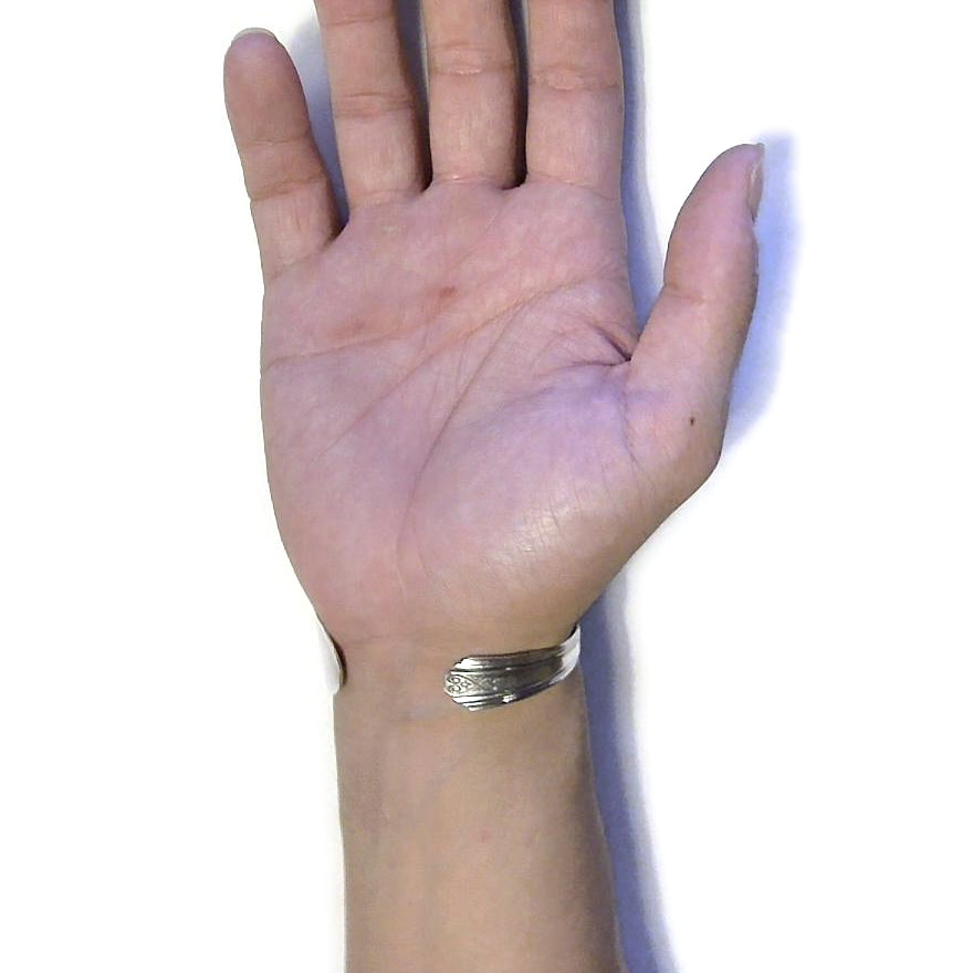 Butter Knife Bangle　No.8115